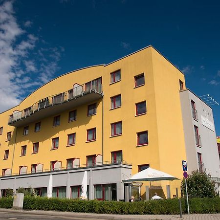 Hotel Rodelheimer Hof - Am Wasserturm Франкфурт на Майн Екстериор снимка