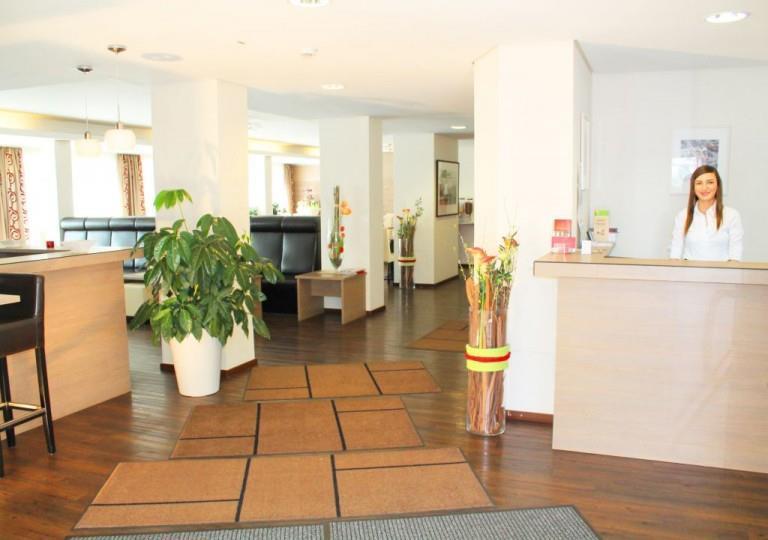 Hotel Roedelheimer Hof - Am Wasserturm Франкфурт на Майн Интериор снимка